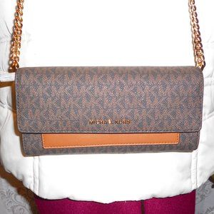 NWT Great Gift Michael Kors Brown Jet Set 2-in-1 Convertible Crossbody Handbag